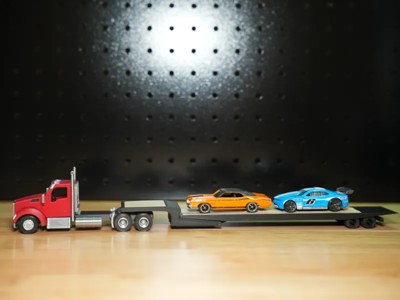 1/64 Scale Tilt deck Trailer with sliding axle