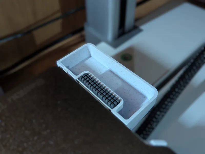 Miiu Nozzle wiper bucket