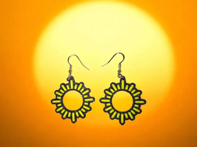 Rounded sun earrings