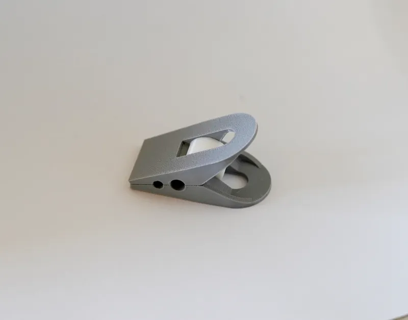 Clip