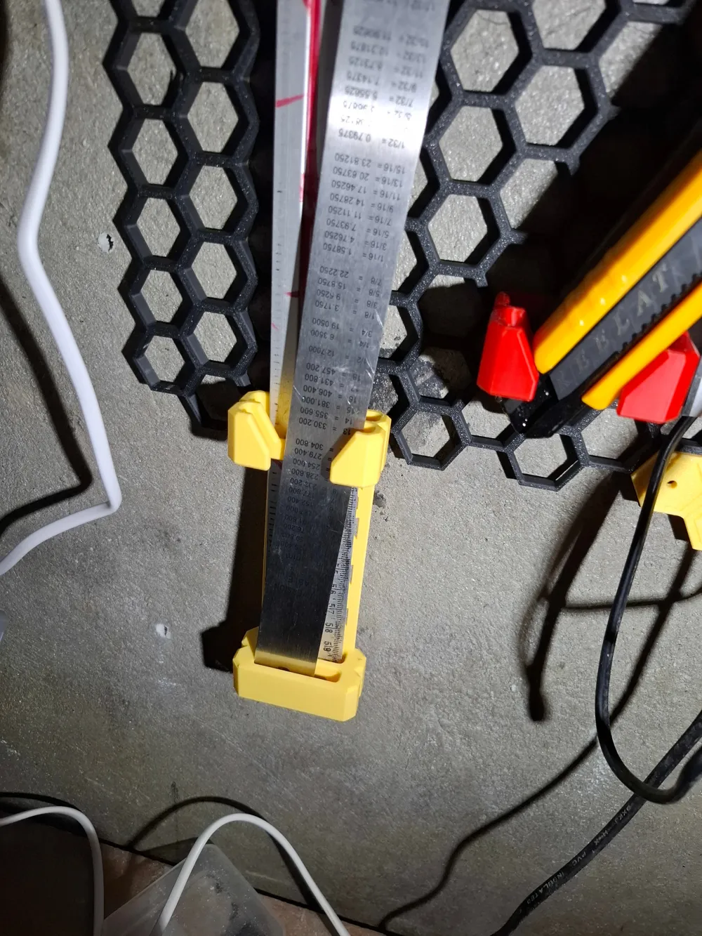 HSW Long Ruler Dual Holder - Free 3D Print Model - MakerWorld