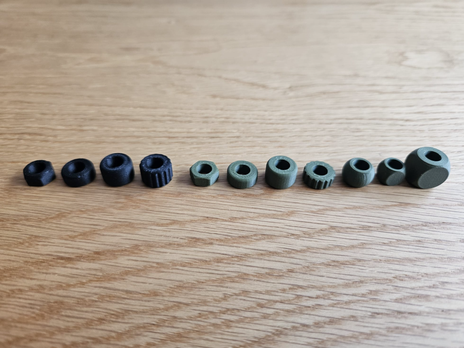 Paracord EDC Beads – 8 Designs