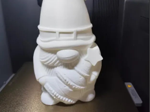 Gnome with tree ( VERY EASY PRINT O% INFILL )