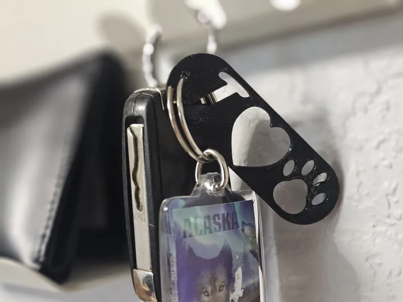 I Love Dogs Keychain - Holes
