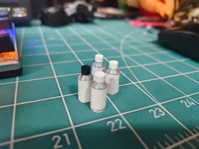 1/12 scale spray can, 1:12 miniature spray can