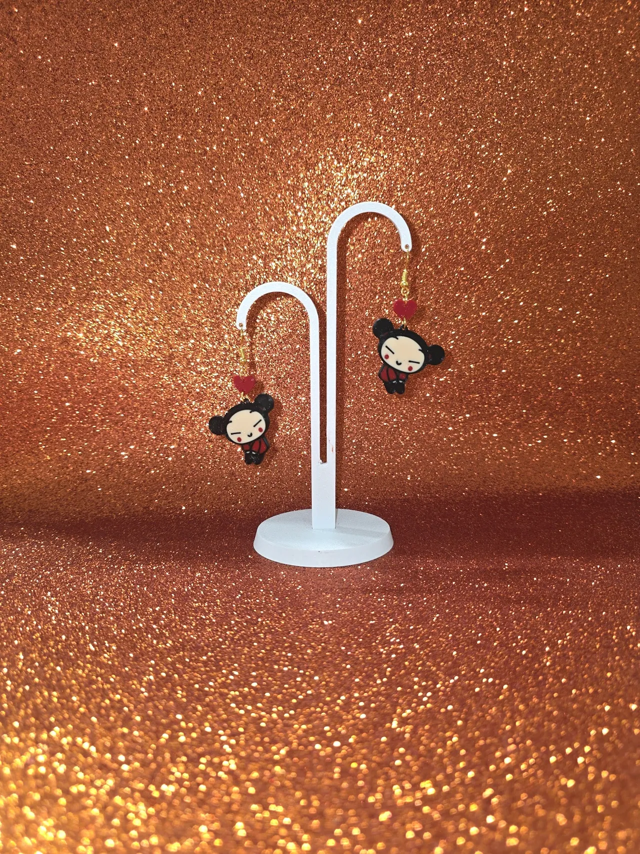 Pucca love earrings view 3