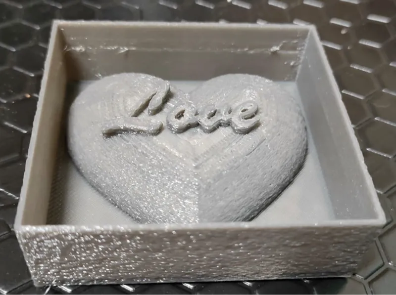 Mold for Valentine's day cake topper 