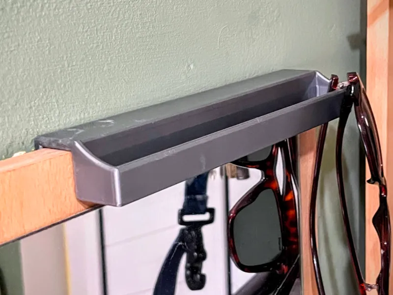 Parametric Sunglasses Holder - No screws!