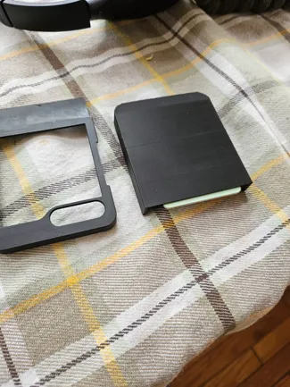 Samsung Flip 5 Case with Roll Hinge
