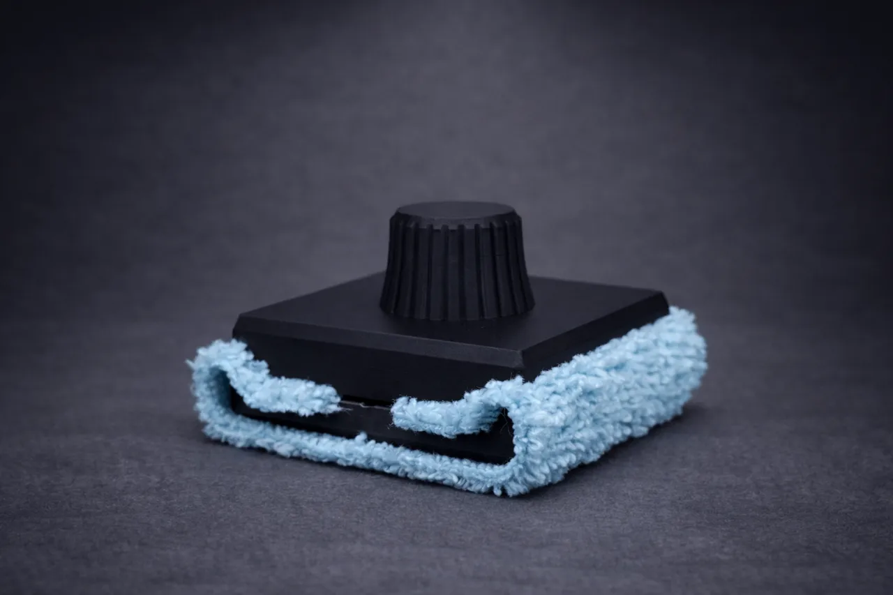 DotGrip Bed Plate Cleaner view 2