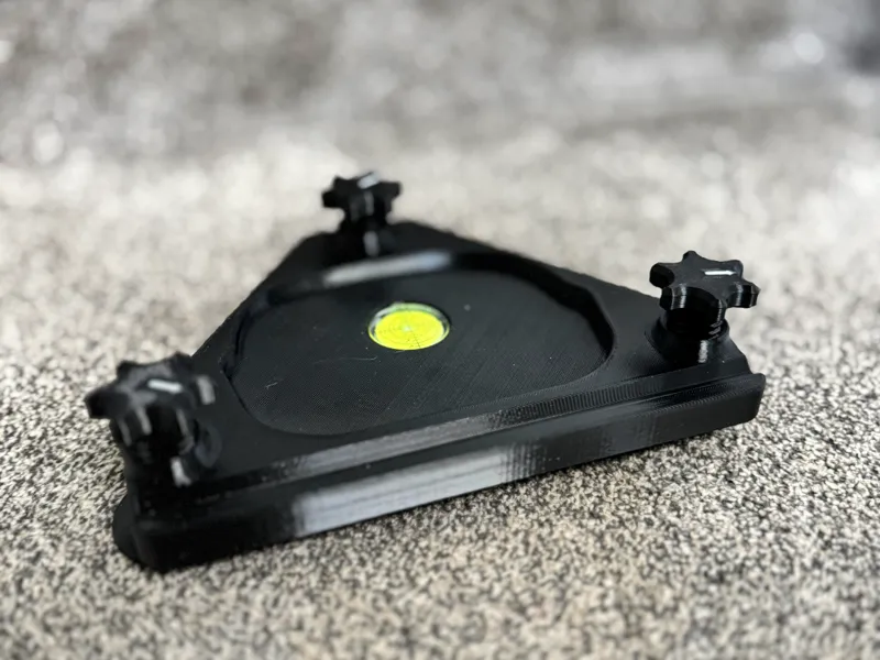 Leveling Stand for Bushnell Golf Launch Pro