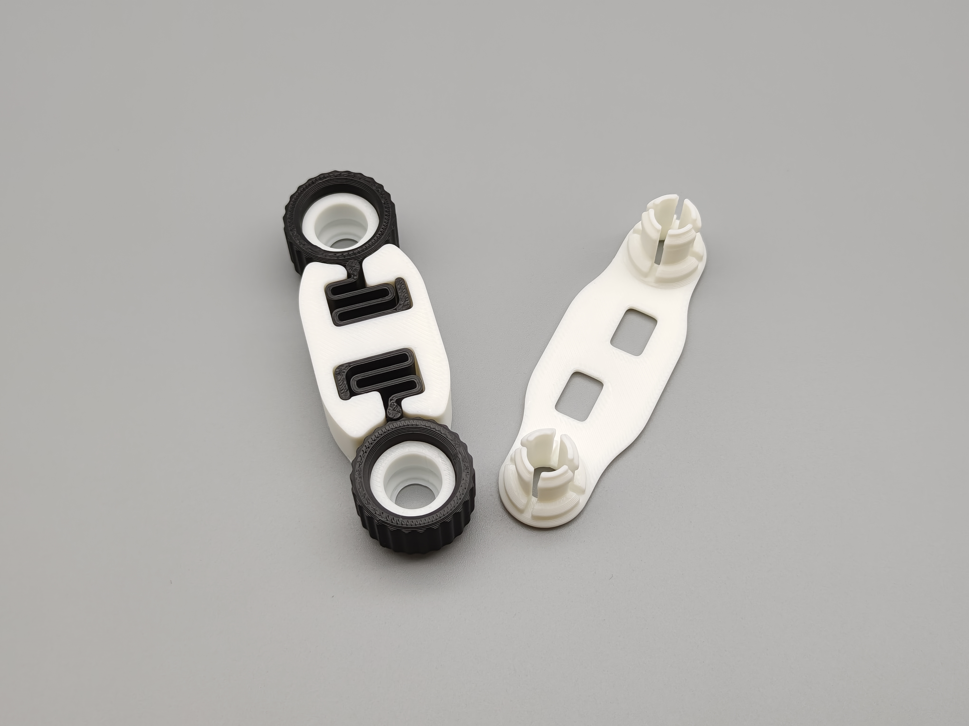 Miniatura 2 do modelo 3D 爽歪歪解压玩具V1双子星