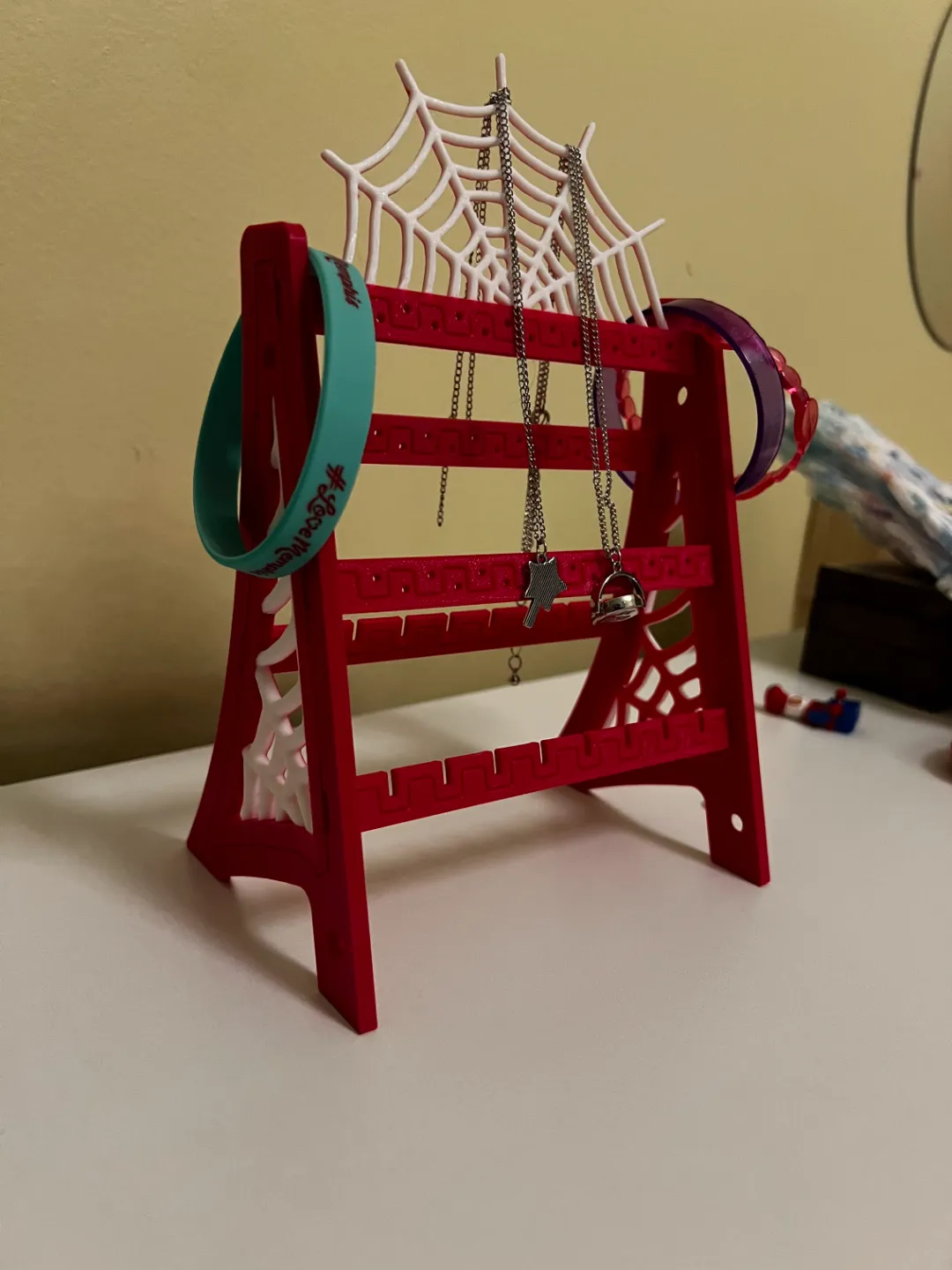 Web Head Earring Holder Stand view 2
