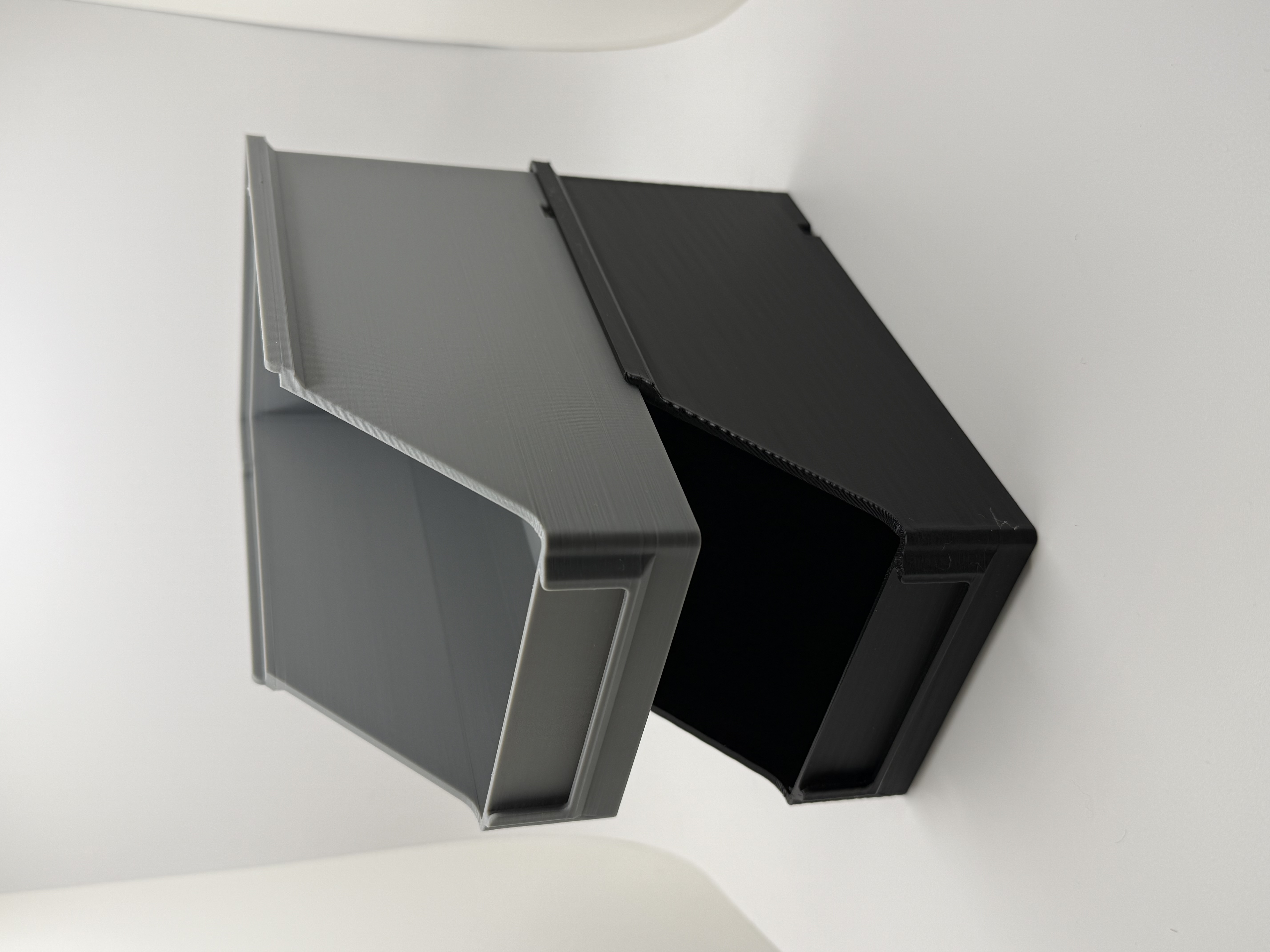 Miniatura 1 do modelo 3D Heavy Duty Stackable Storage Bins