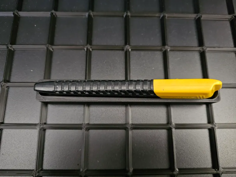 Gridfinity Holder for a Small Stanley Cutter Knife