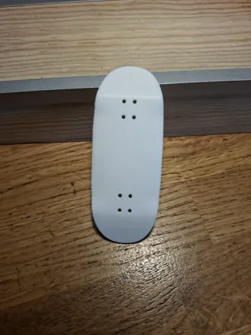 Modelo para impresión 3D: 38mm eggy shape fingerboard deck — vista de referencia 3