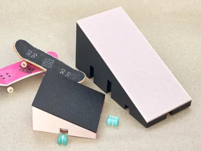Fingerboard Sloped Ramp - Modular