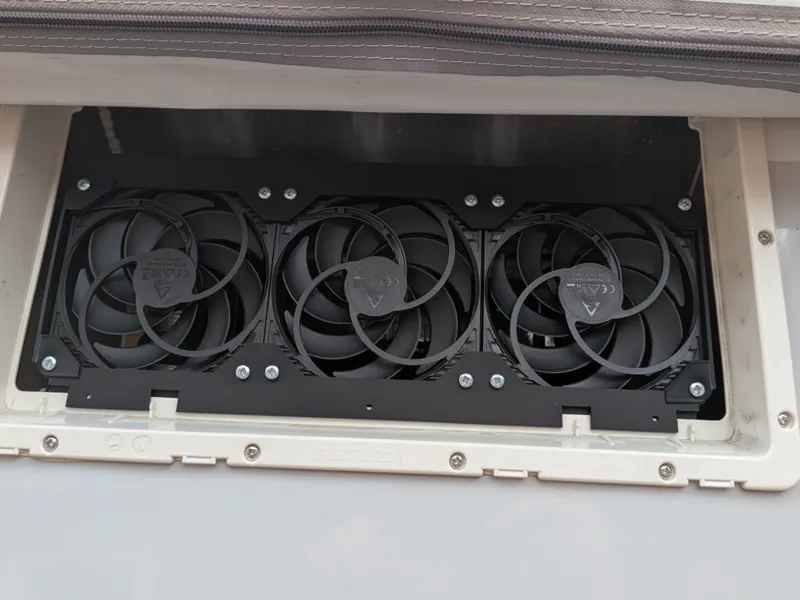 Thetford/Dometic Caravan Fridge 120mm Fan Holder