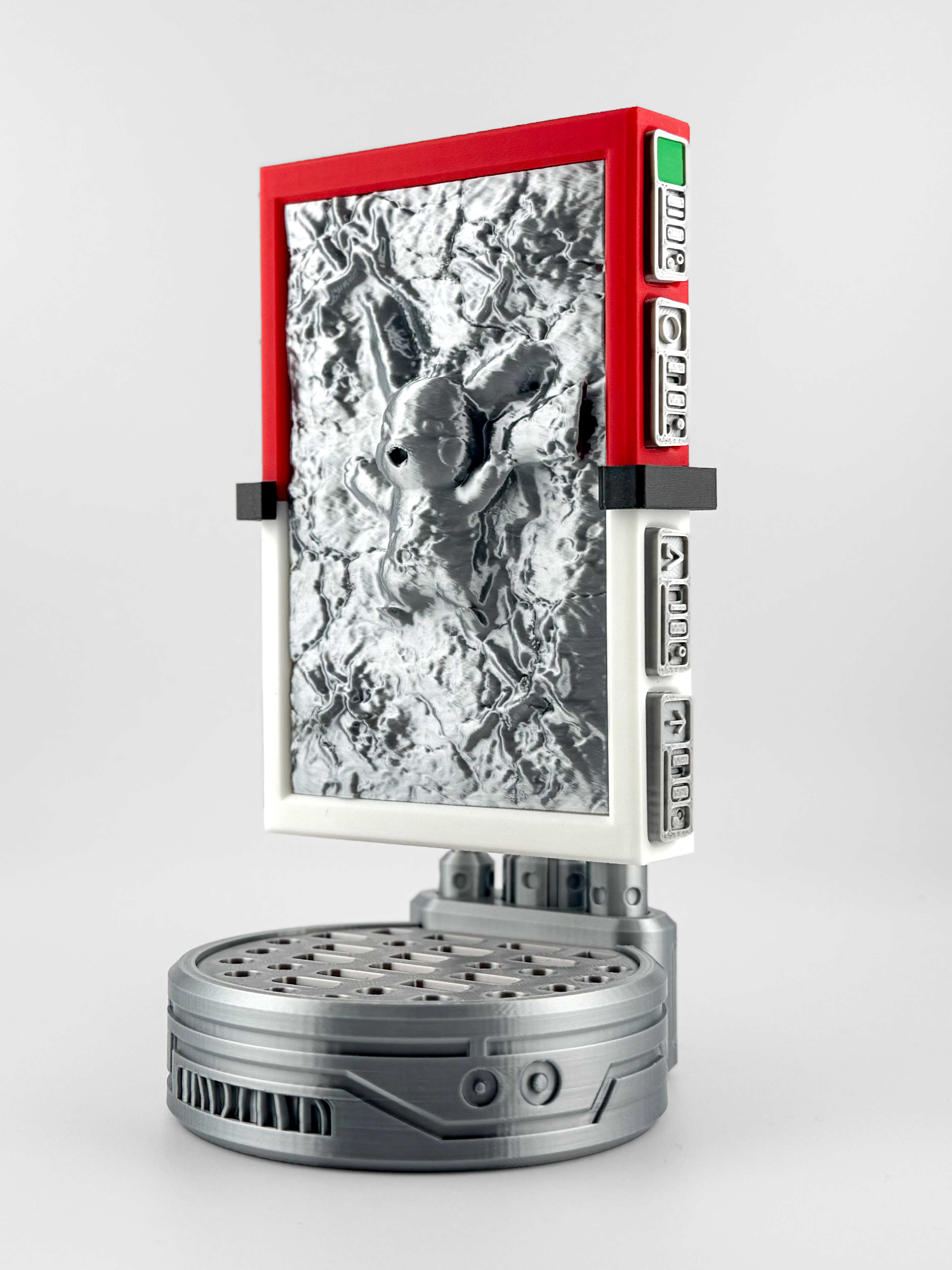TM-39 Pokemon Carbon Freezing Unit Lamp - Pikachu - 1