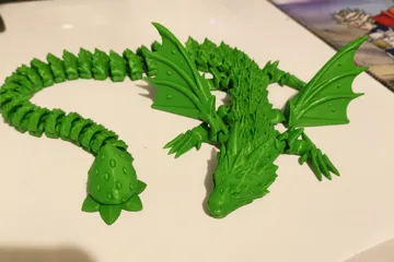 Adorno temático: Articulated Strawberry Dragon — vista de referencia 5
