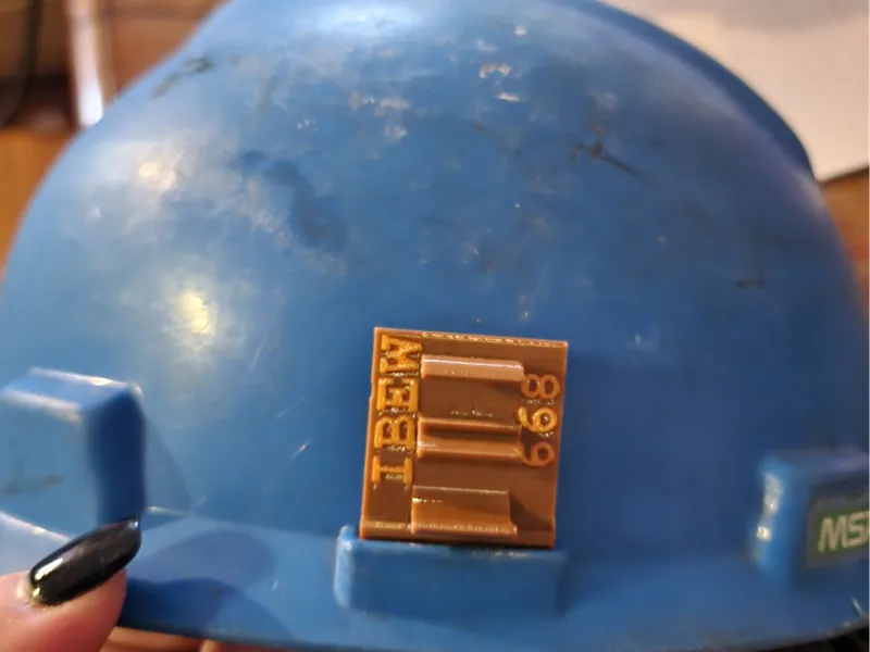 Hard hat marker clip