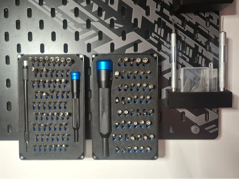 Screwdrivers iFixit Skadis