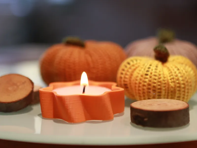 TwistGlow tealight holder