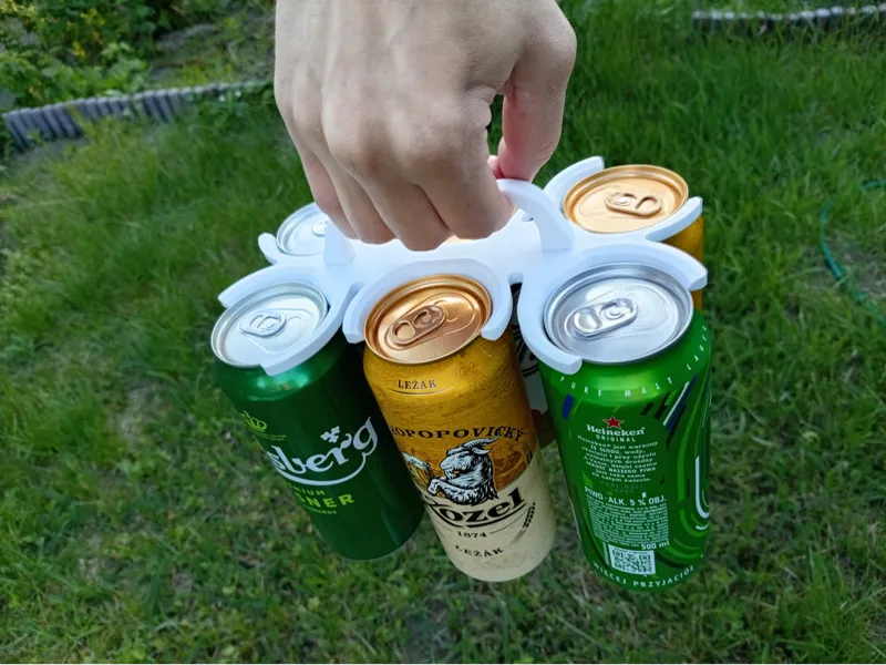 6 beer can handle/carrier