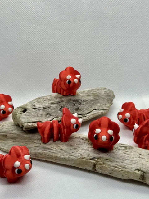 Mini Fidget Triceratops Dinosaur view 3