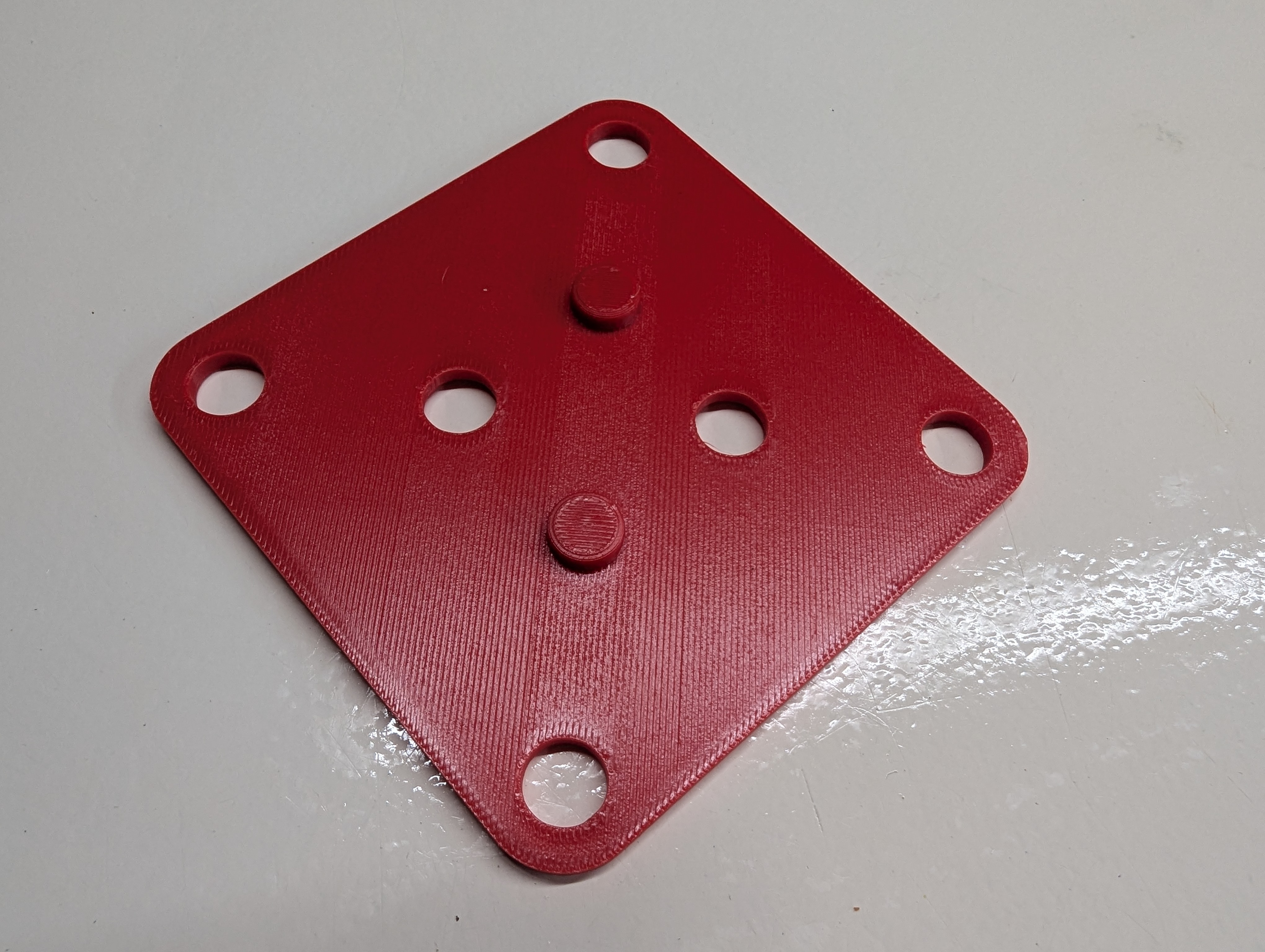 Miniatura 8 do modelo 3D Cornhole board leveling corners