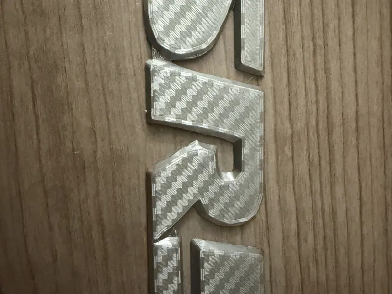 Toyota SR5 badge