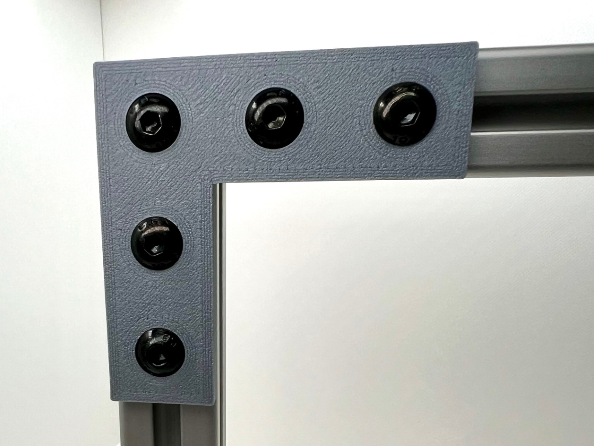 Miniatura 1 do modelo 3D 90 Degree Bracket (2020)