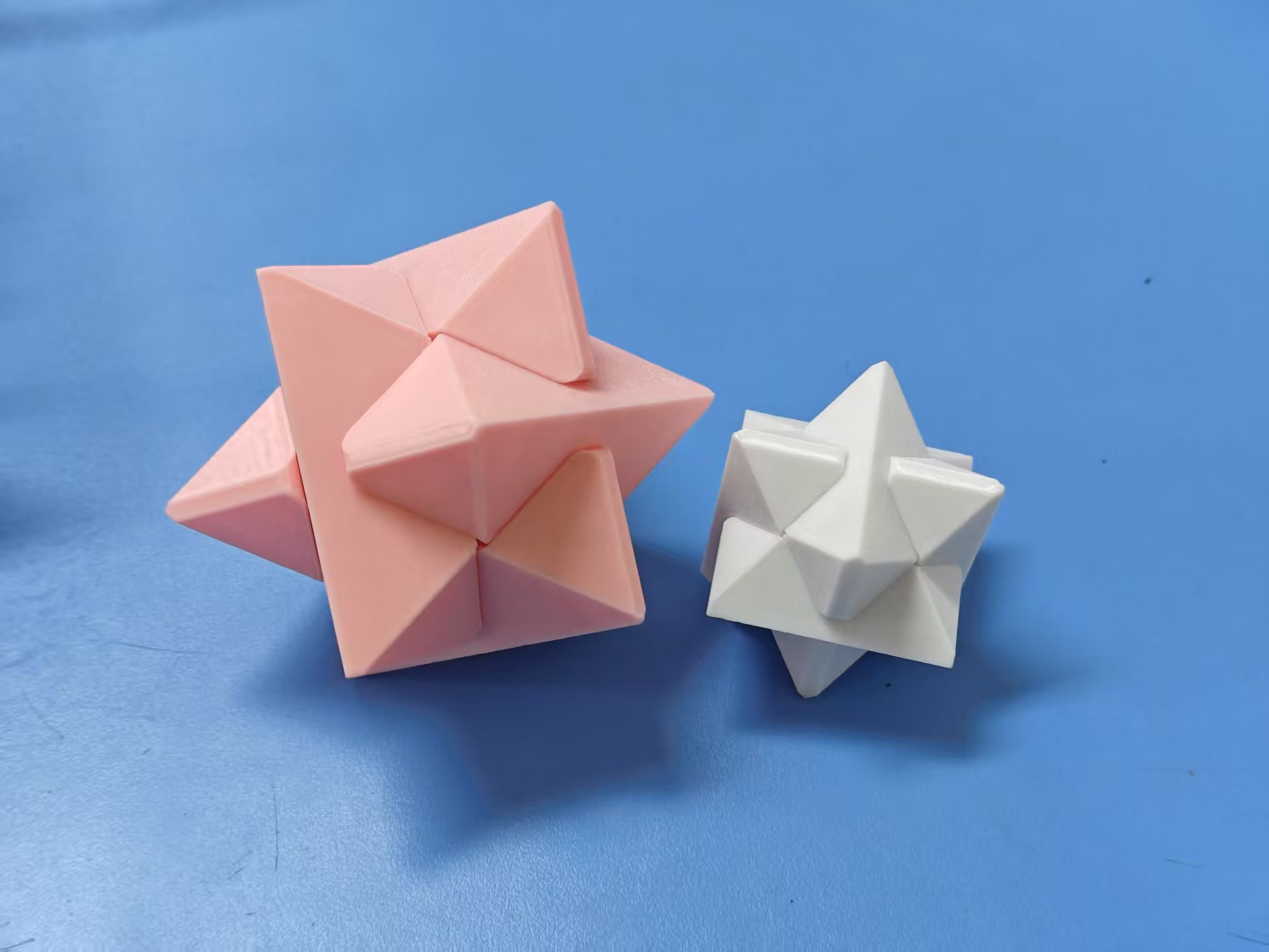Miniatura 2 do modelo 3D 鲁班锁八角球