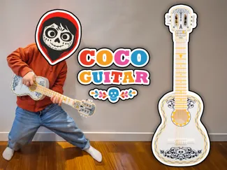 Coco Guitar Disney Pixar