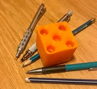 Porte-crayons Gridfinity pour 5 crayons — photo 2