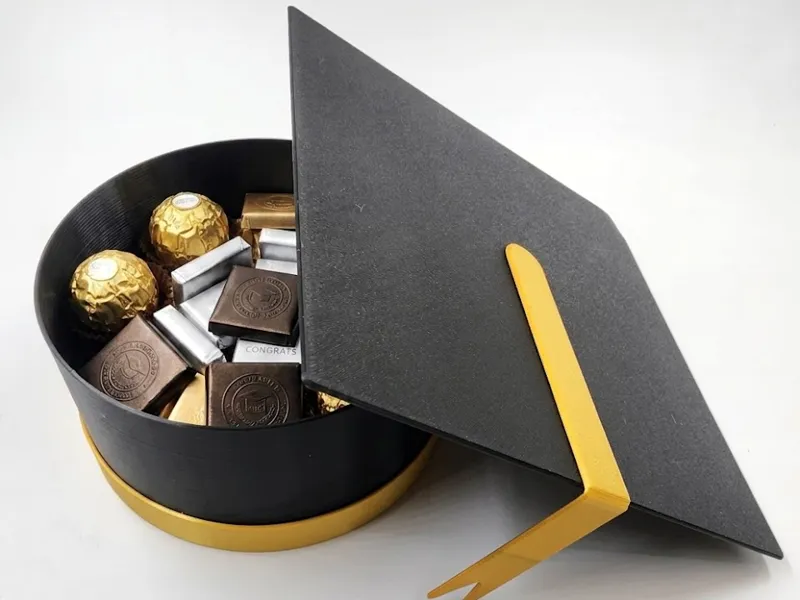 Graduation Cap Gift Box (Support Free Fast Print)
