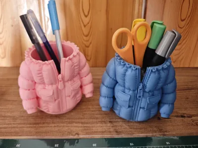 NusoLab - Stylish Puffer Jacket Pencil Holder  