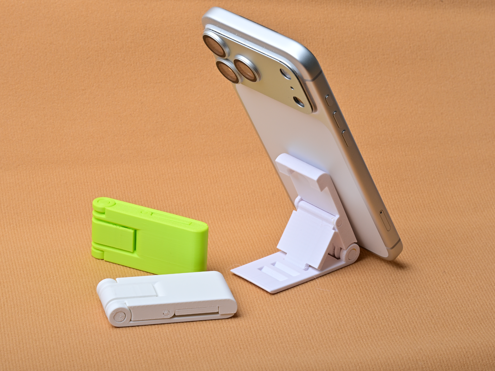 Miniatura 1 do modelo 3D 口袋手机支架（一体打印）