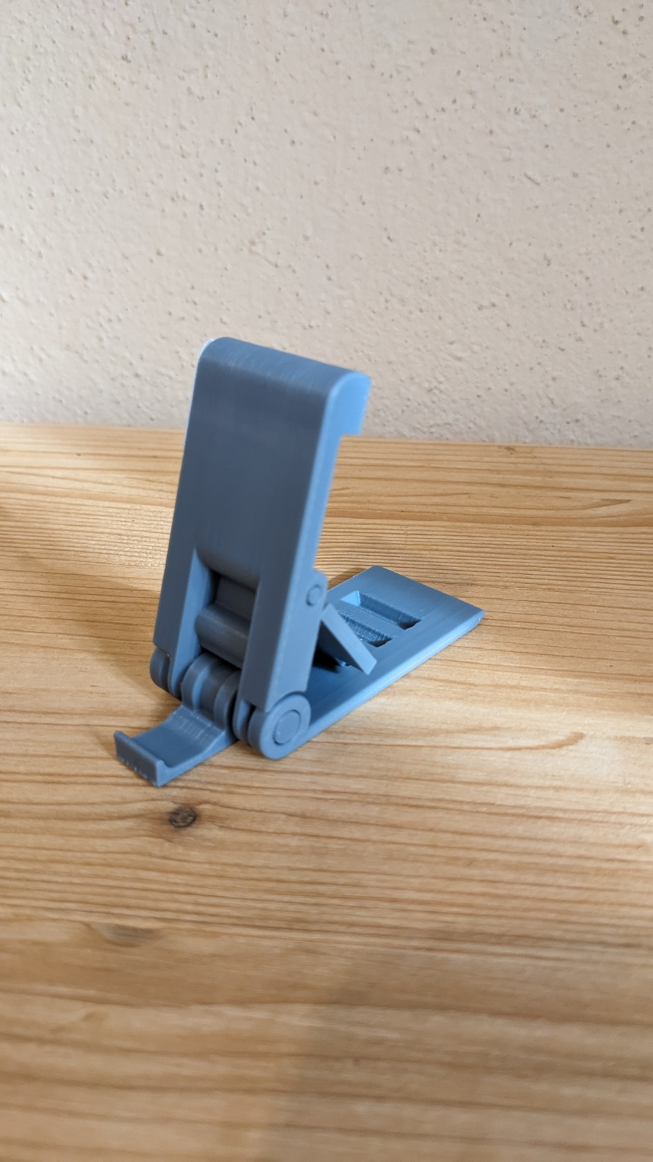 Miniatura 4 do modelo 3D 口袋手机支架（一体打印）