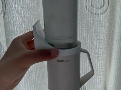 Water flosser and inverted toothbrush cup holder (using MagSafe magnetic sheets and magnetic conductive sheets)