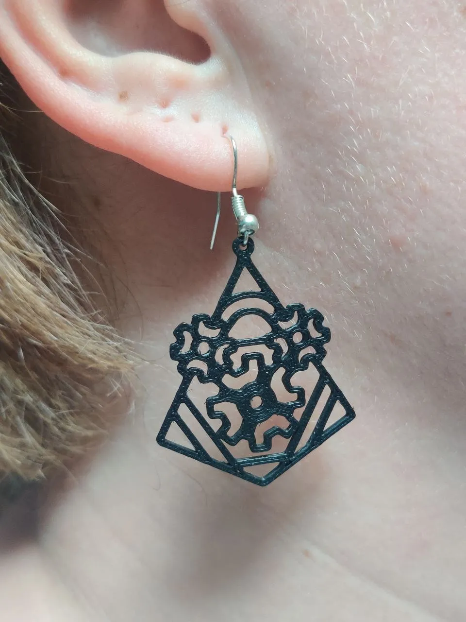 MechaMystique – Steampunk Gear Earring view 3