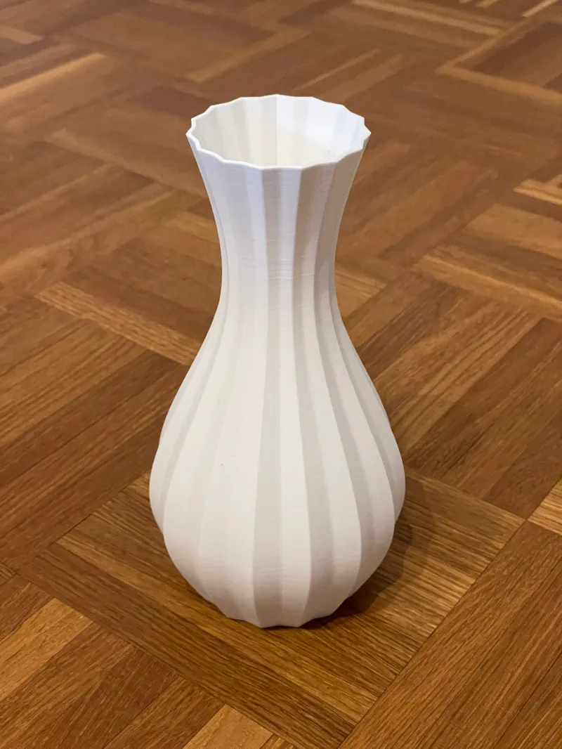 Vase 20cm smooth waves