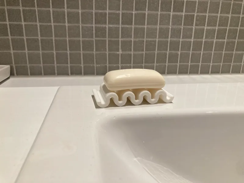 Minimalistic soap dish