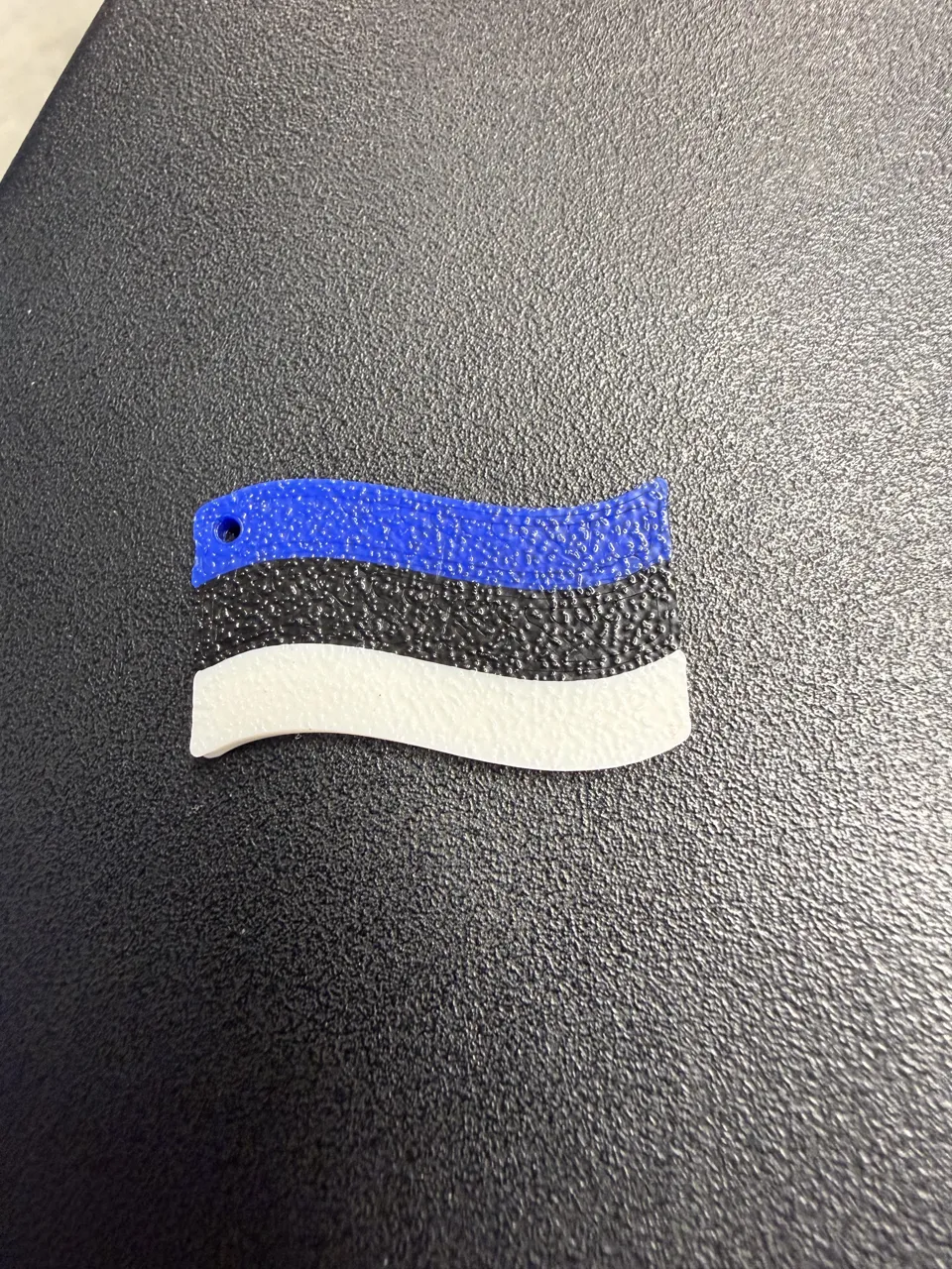 Estonian Flag (earrings) view 3