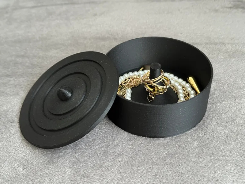 Modern Storage Box for Jewelry, Rings & Bracelets