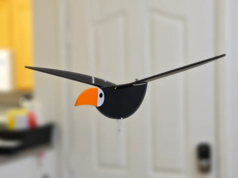 [Toucan v2] Flying Bird String Hanging Decoration