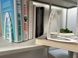 Modern Bookend – 100×140×100 mm