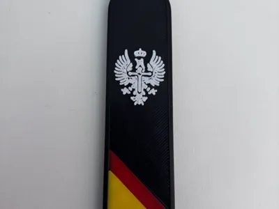 Scales for Spanish Army knife