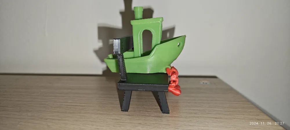 Benchy on a bench by Bloo - MakerWorld