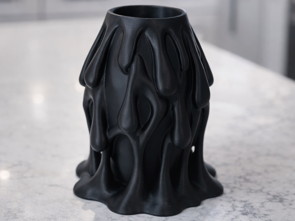 The Meltdown Vase – Drip-Style Decorative Vase